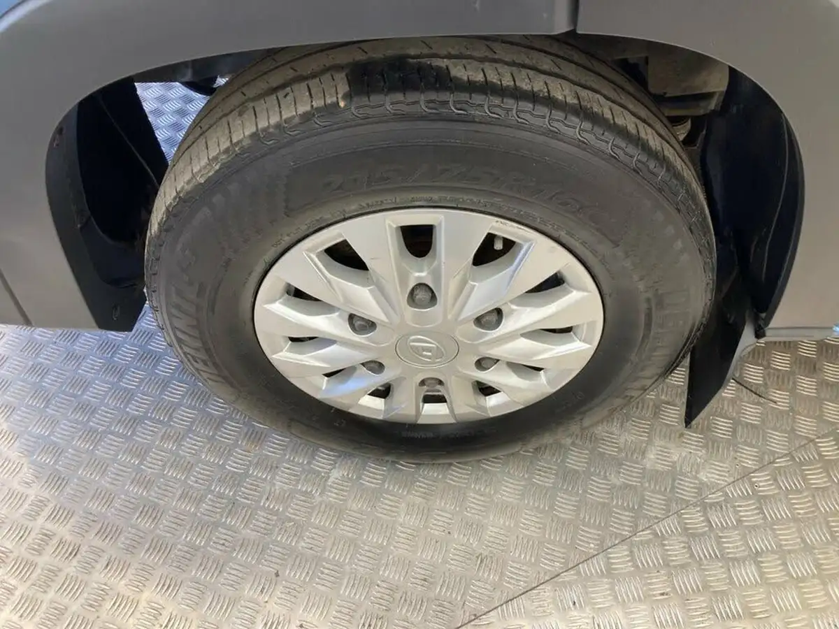 2021-maxus-deliver-9-20tdi-l3h2-lux-big-22