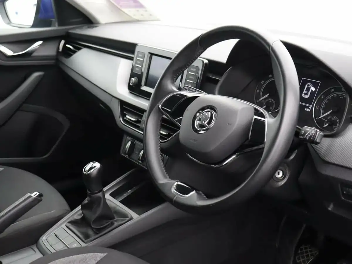 2022-skoda-scala-10-tsi-s-big-18