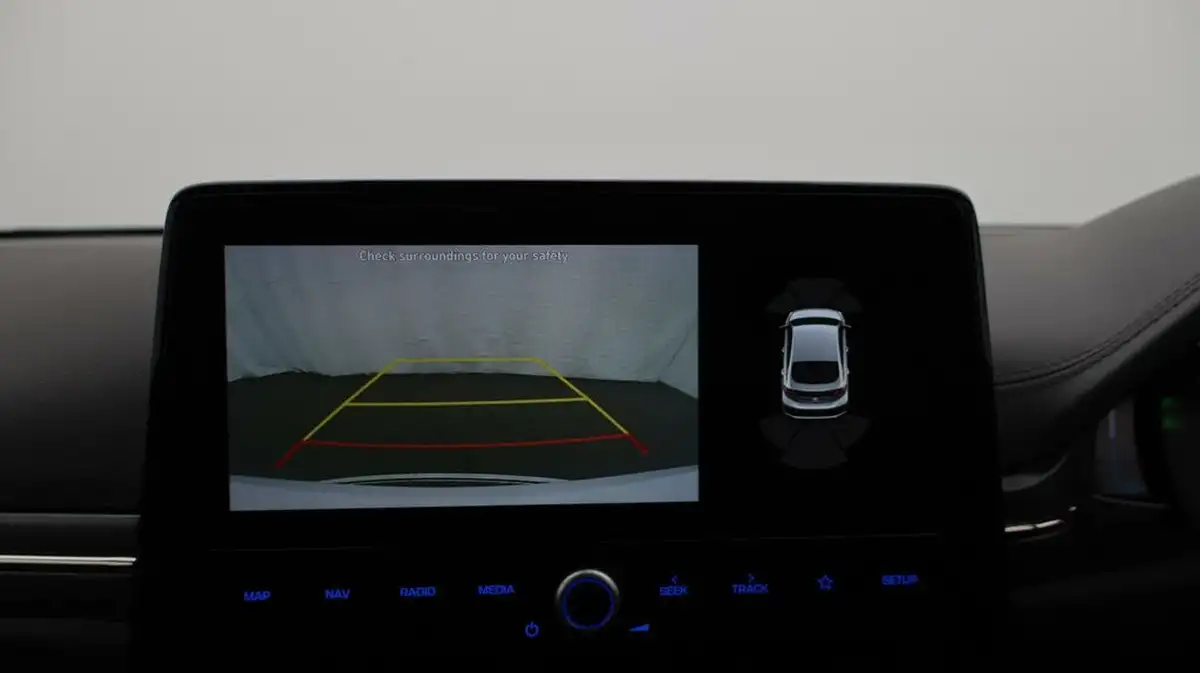 2021-hyundai-ioniq-e-premium-se-electric-100kw-big-24
