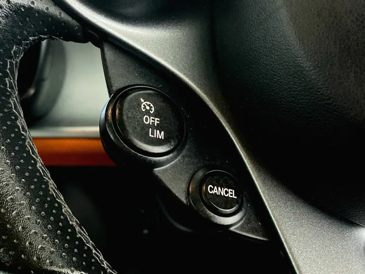 2015-smart-forfour-09-edition-1-big-38