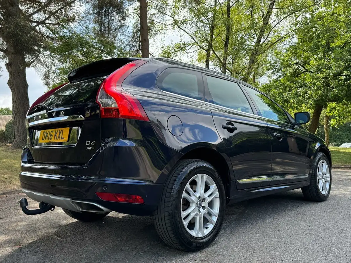 2016-volvo-xc60-24td-d4-se-lux-geartronic-big-58