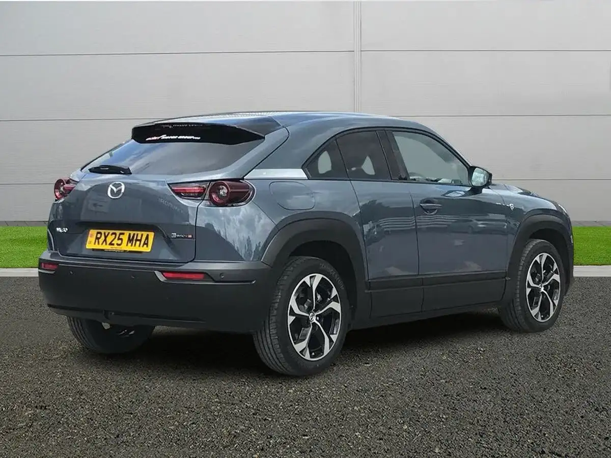 2025-mazda-mx-30-e-exclusive-line-170ps-830cc-big-6