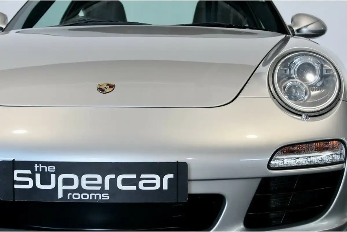 2009-porsche-911-big-31