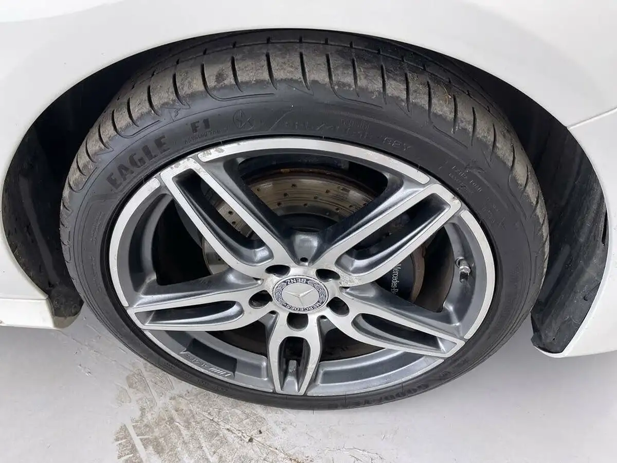 2016-mercedes-benz-a-class-15d-a180d-amg-line-ss-big-23