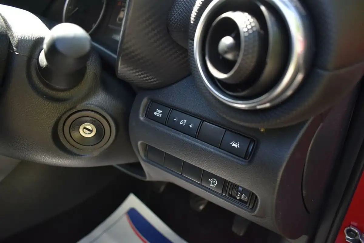 2022-nissan-juke-10-dig-t-acenta-big-26
