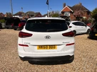 2018-hyundai-tucson-16-gdi-se-nav-small-4