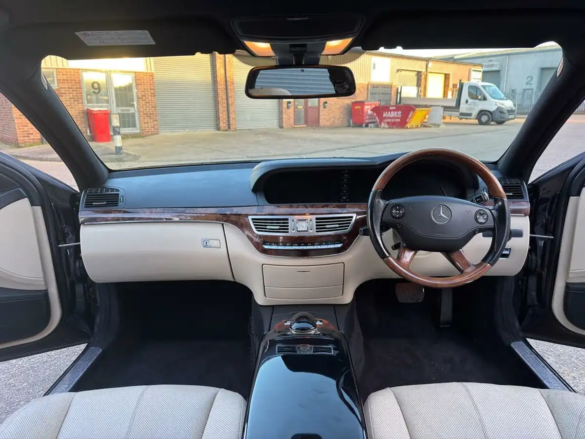 2009-mercedes-benz-s-class-30td-s320-cdi-big-7