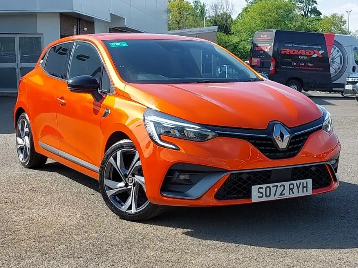 2022-renault-clio-10-tce-rs-line-big-0