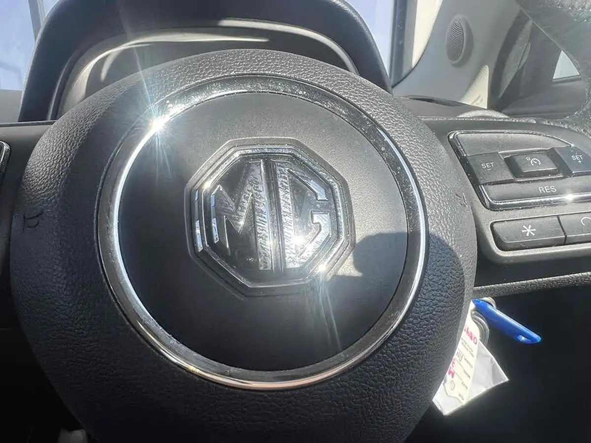 2022-mg-mg3-15-vti-tech-exclusive-nav-big-38