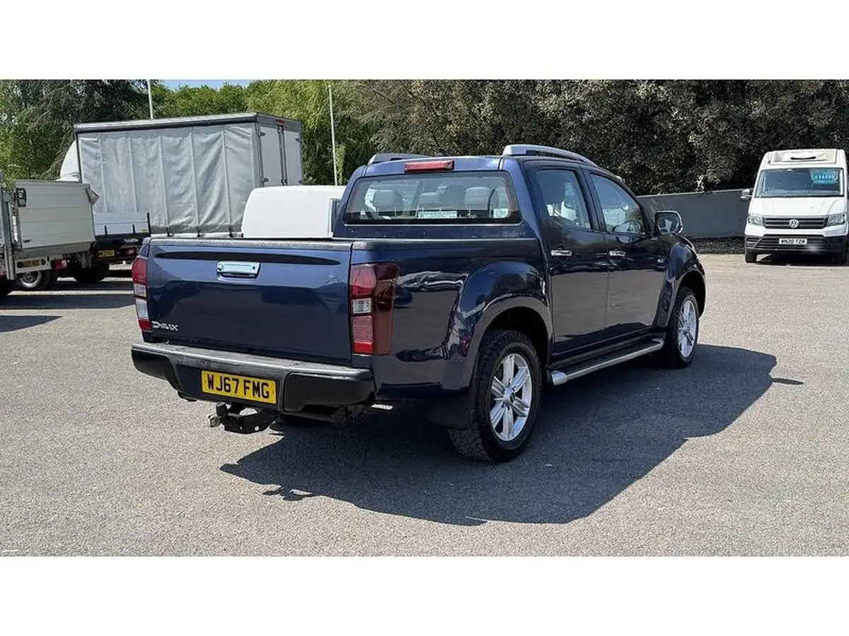 2017-isuzu-d-max-19td-utah-big-3