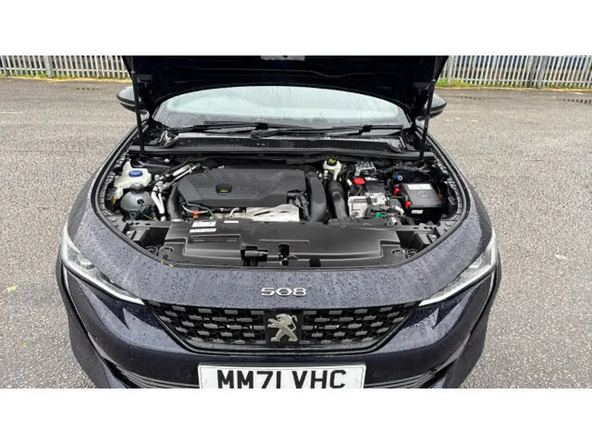 2022-peugeot-508-sw-16-puretech-gt-225bhp-hybrid-e-eat8-big-7