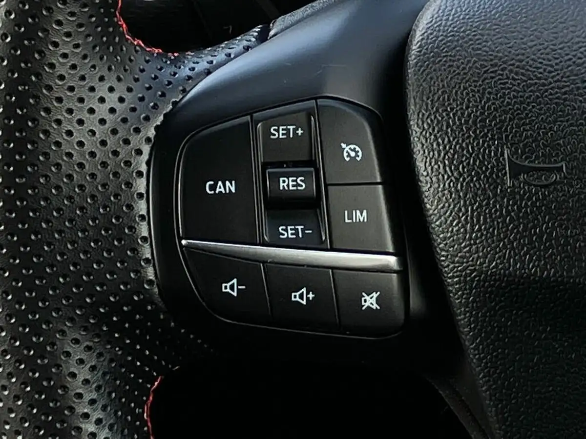 2023-ford-puma-suv-10-st-line-125ps-big-15