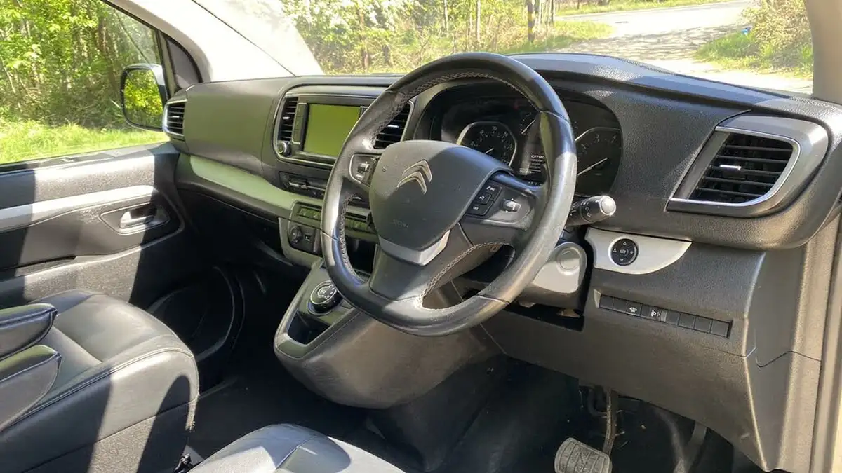 2018-citroen-spacetourer-20bluehdi-flair-m-180ps-etg6-big-31