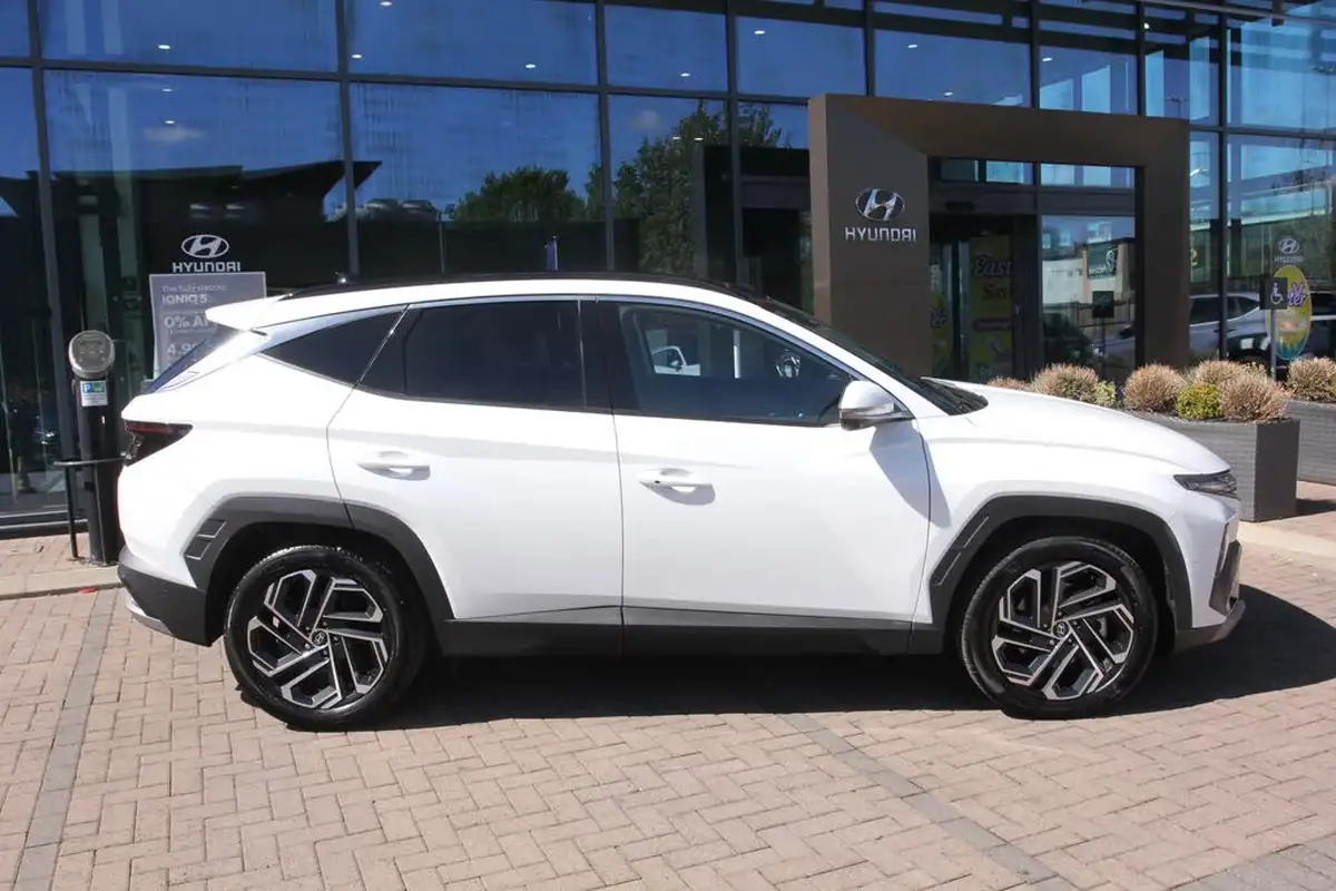 2024-hyundai-tucson-16-t-gdi-ultimate-252ps-phev-auto-big-3