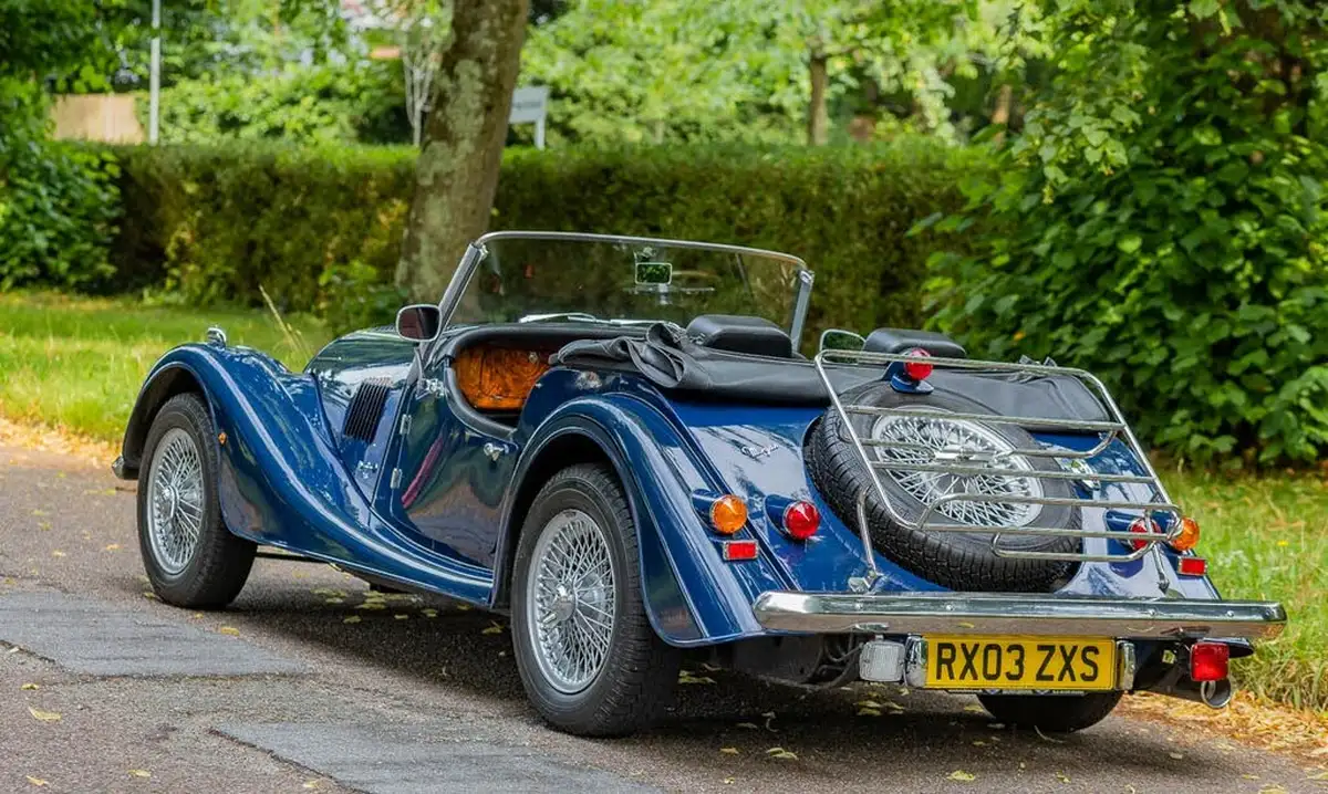 2003-morgan-44-18-2-seat-runabout-big-12