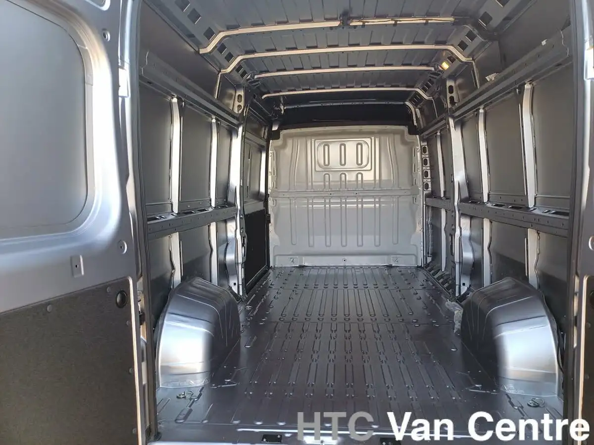 2025-fiat-ducato-big-7