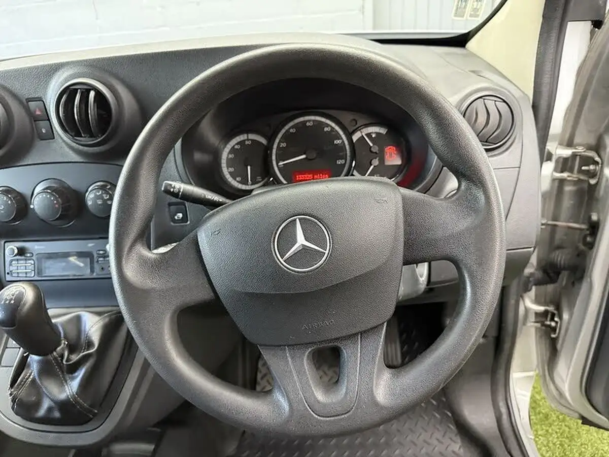 2017-mercedes-benz-citan-15-cdi-109-15cdi-extra-long-blue-f-traveliner-7-seats-big-22