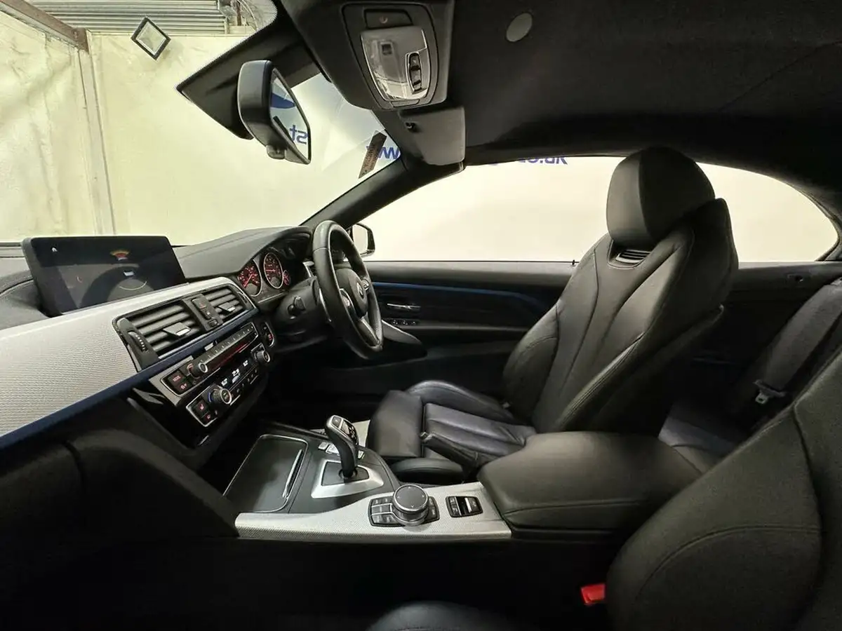 2019-bmw-4-series-20-420i-m-sport-convertible-2d-auto-big-23