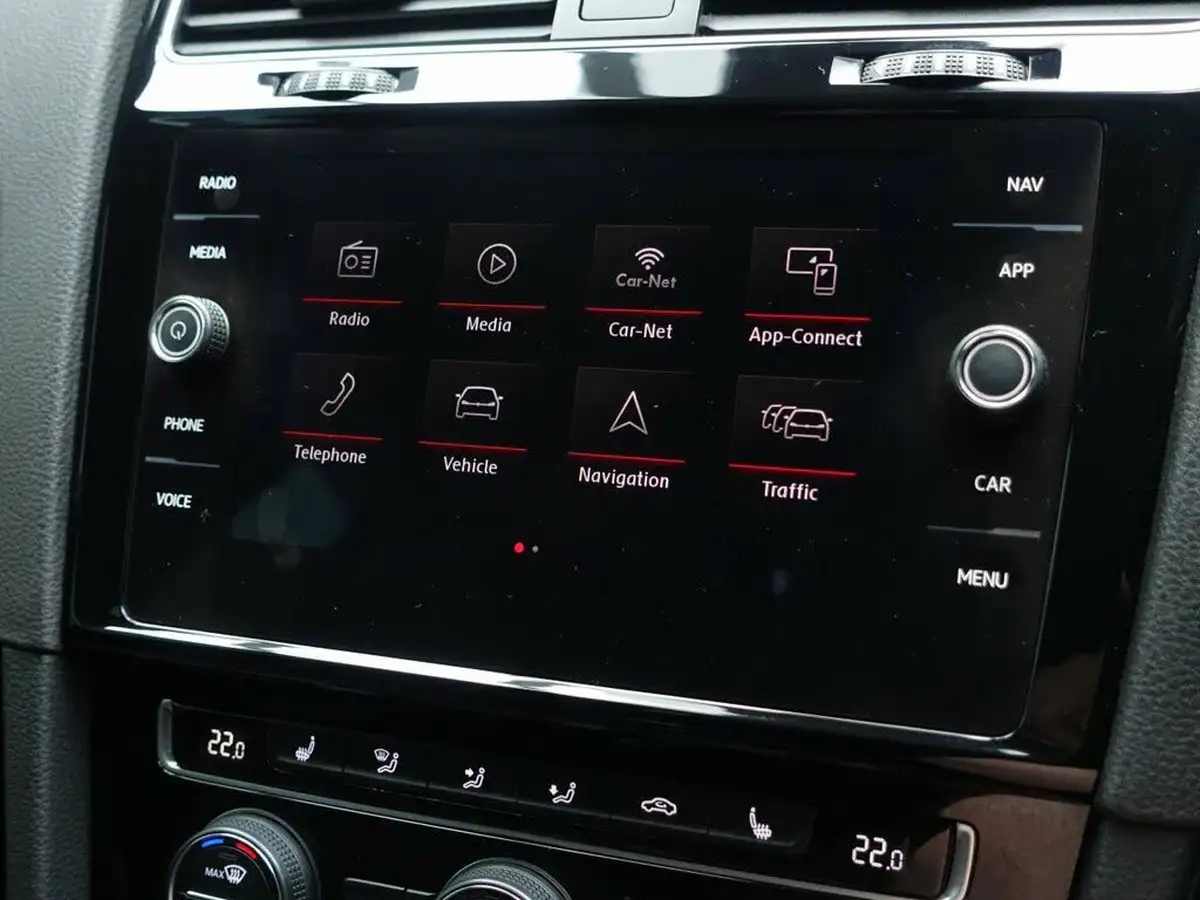 2019-volkswagen-golf-20-tsi-gti-performance-5d-big-27