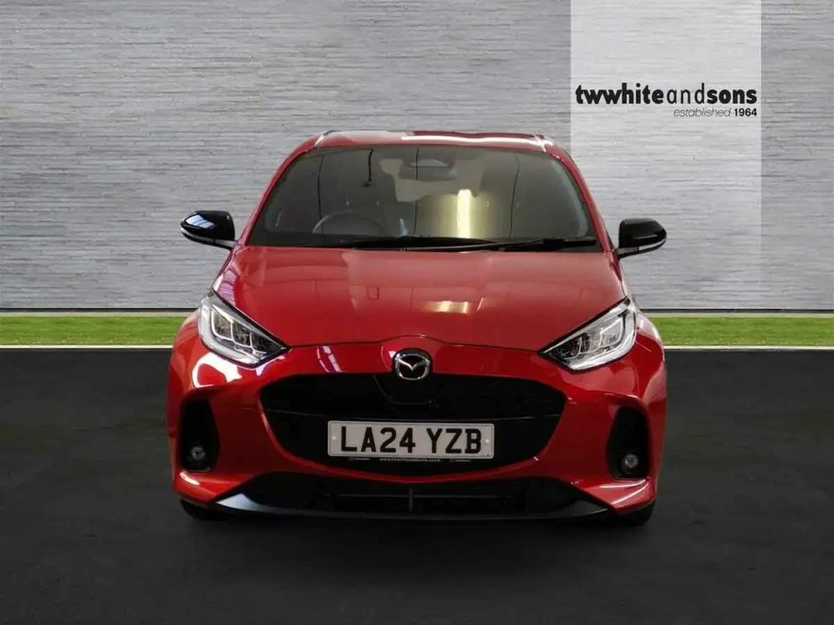 2024-mazda-mazda2-15-homura-big-1