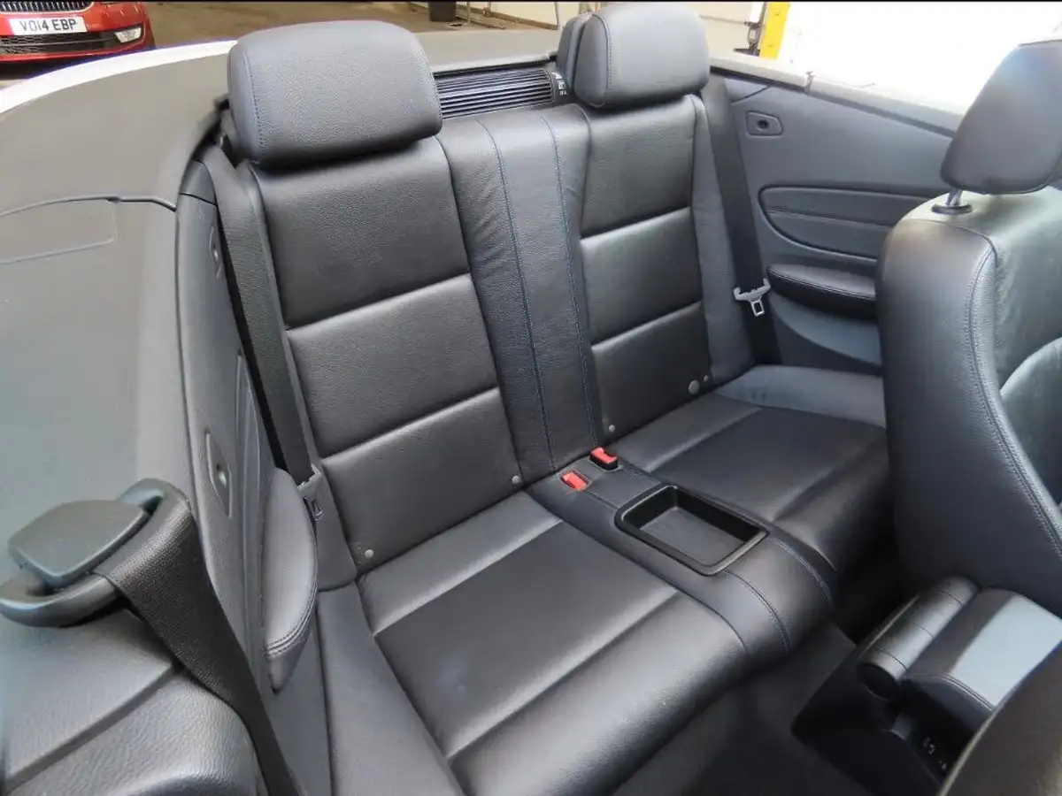 2013-bmw-1-series-20-118i-sport-plus-edition-big-8