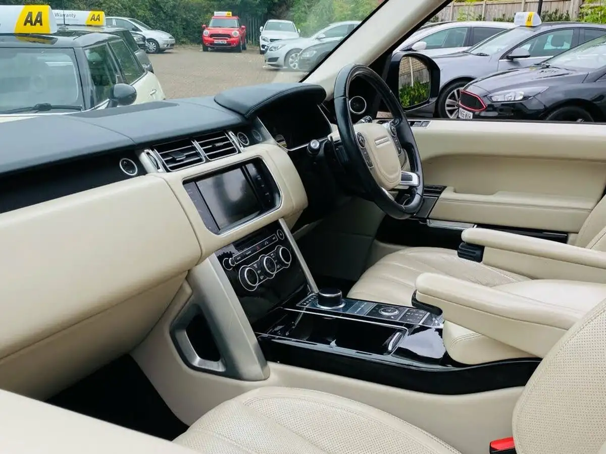 2014-land-rover-range-rover-30tdv6-vogue-se-big-68