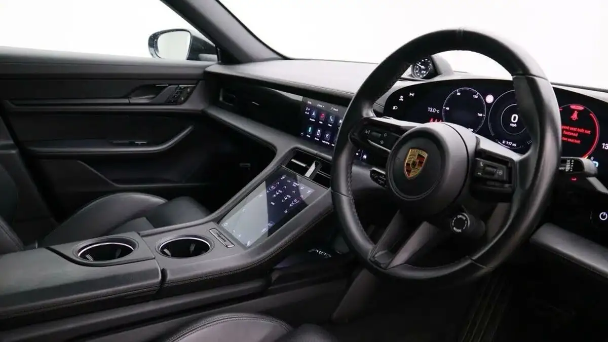 2021-porsche-taycan-e-4s-571ps-performance-battery-plus-big-4
