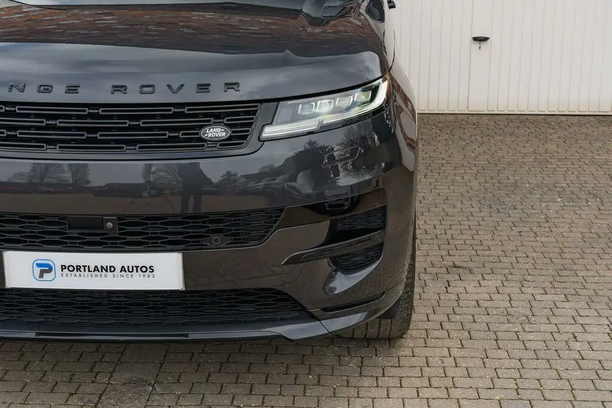2023-land-rover-range-rover-sport-30-d300-dynamic-se-big-9