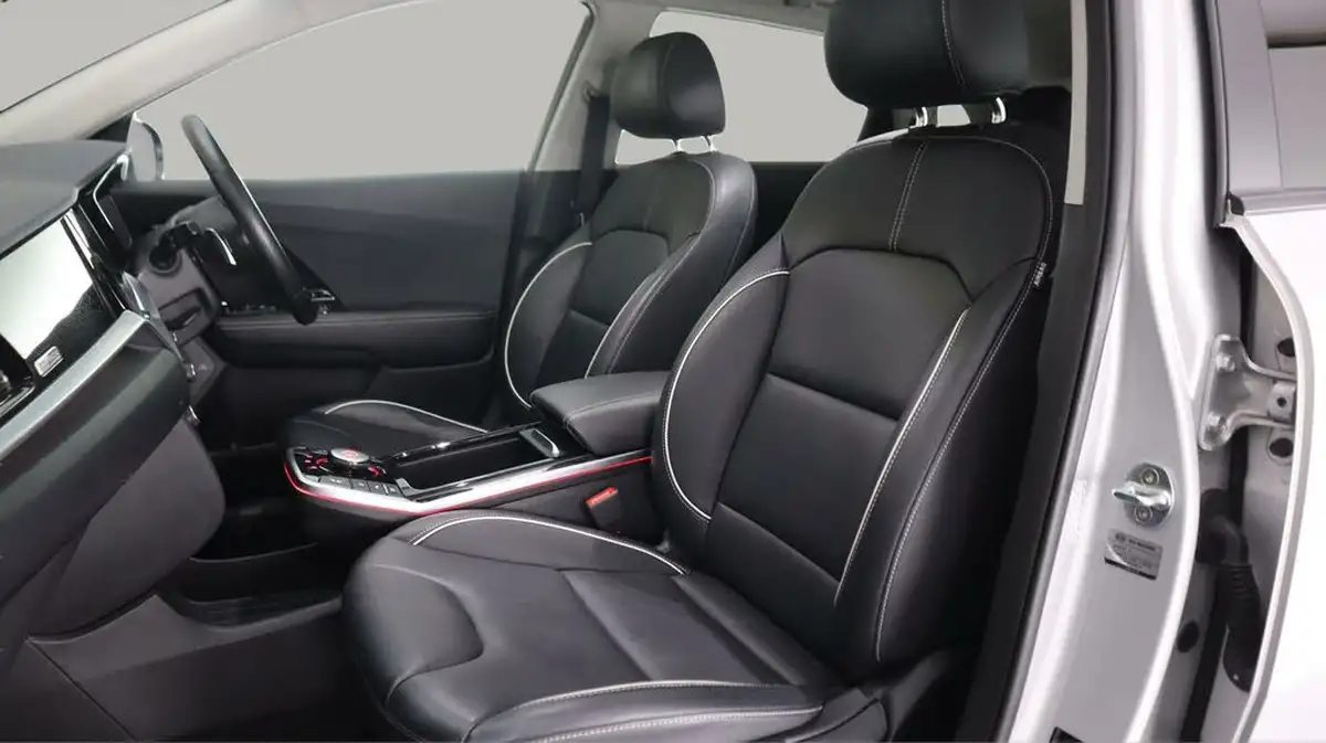 2021-kia-e-niro-ev-4-big-13