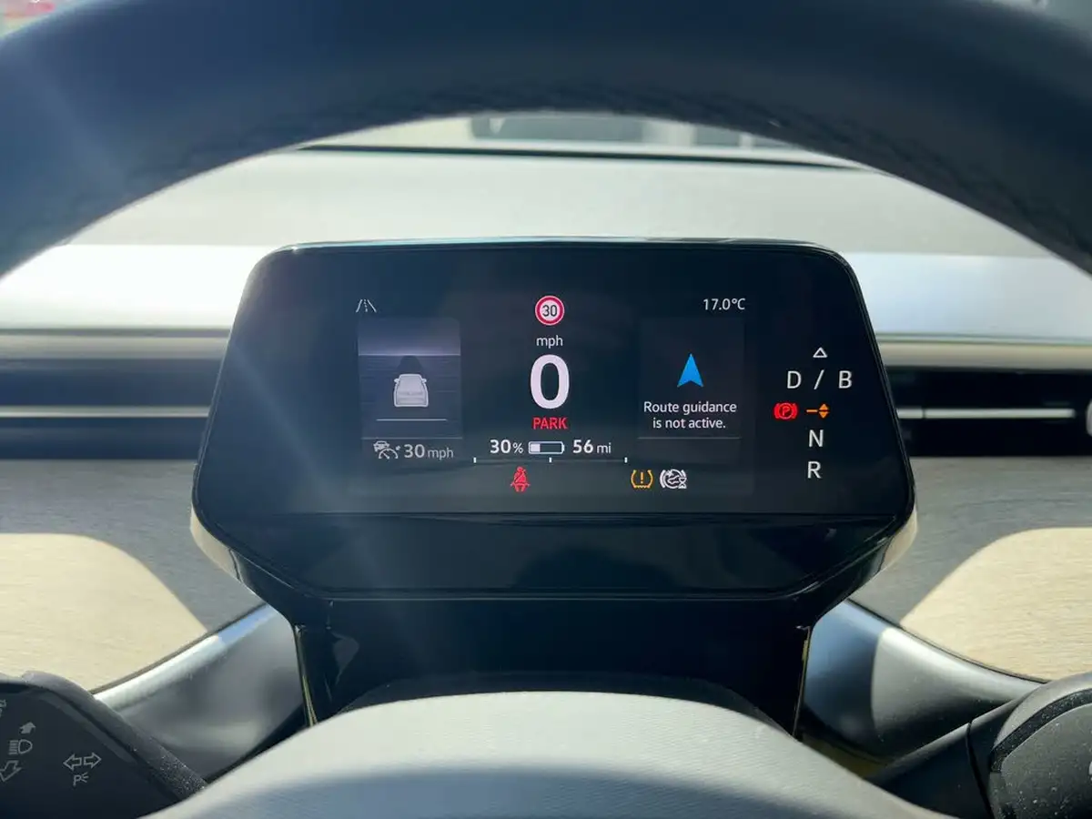 2023-volkswagen-idbuzz-e-style-standard-big-41