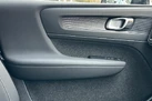 2024-volvo-xc40-20-b3-plus-small-31