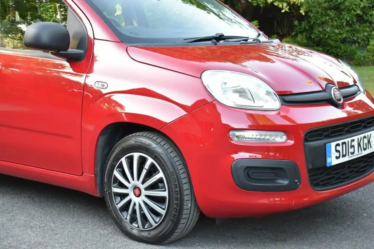 2015-fiat-panda-12-pop-big-19