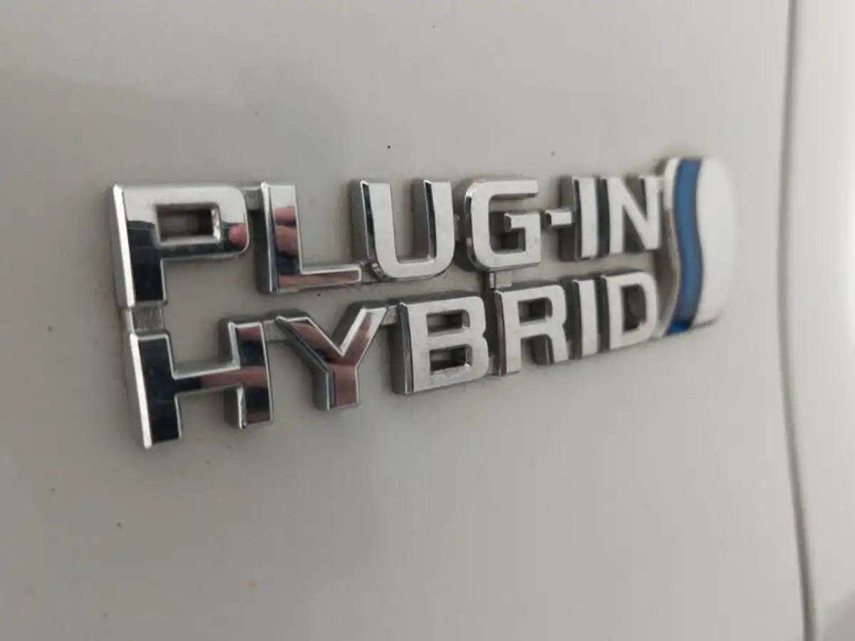 2023-suzuki-across-25-no-trim-big-11