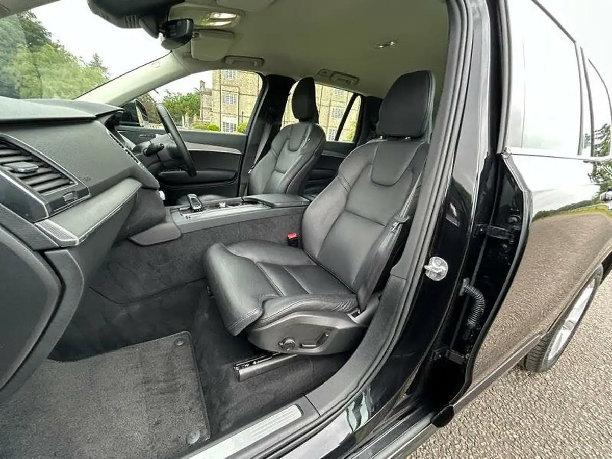 2023-volvo-xc90-20-b5-core-big-37