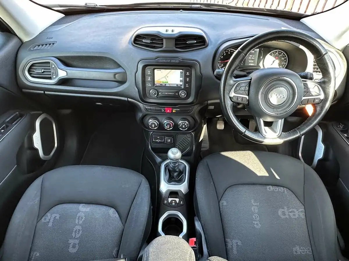 2017-jeep-renegade-14-multiair-ii-longitude-big-12