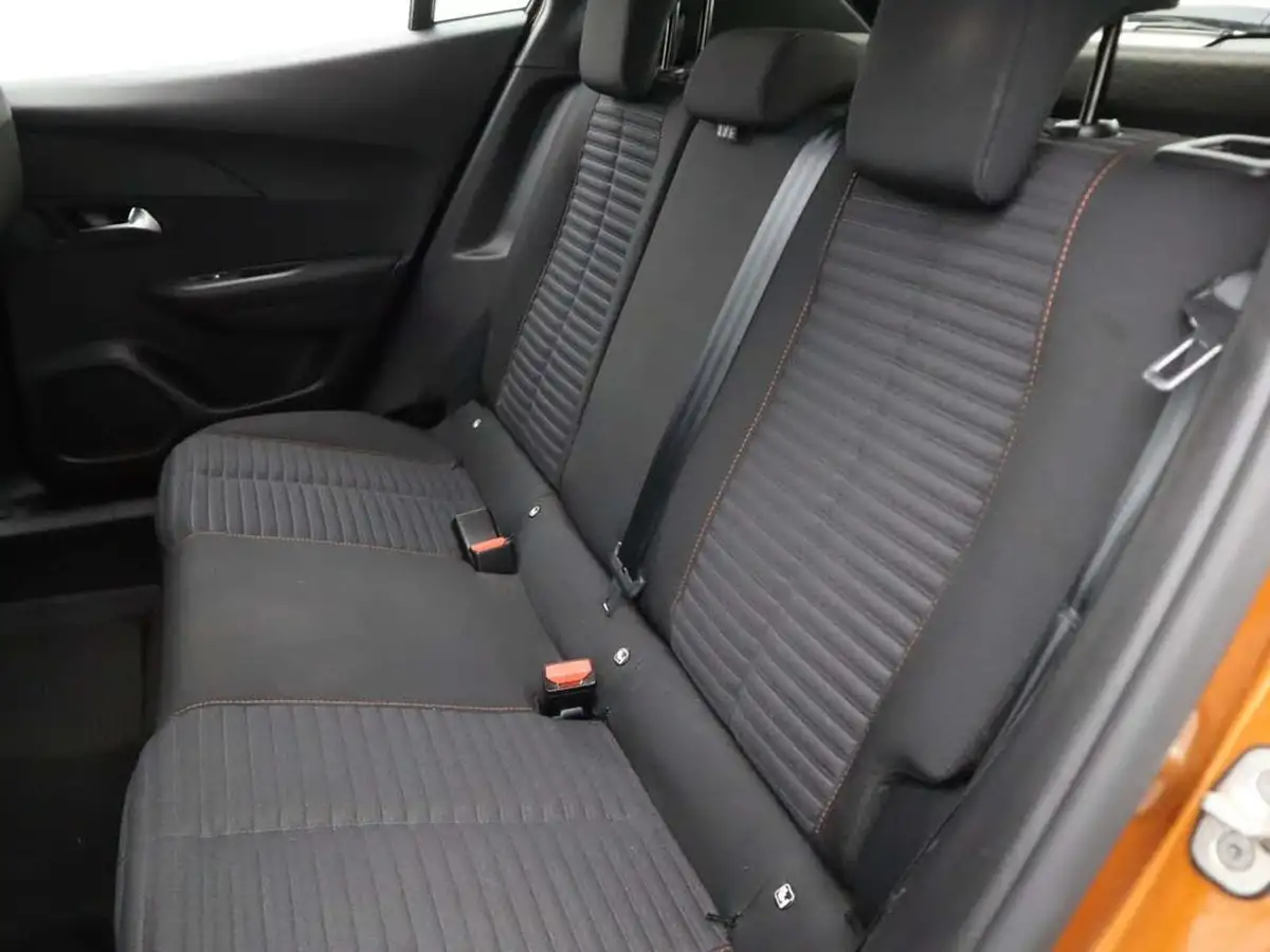 2022-peugeot-2008-suv-12-puretech-active-premium-big-14