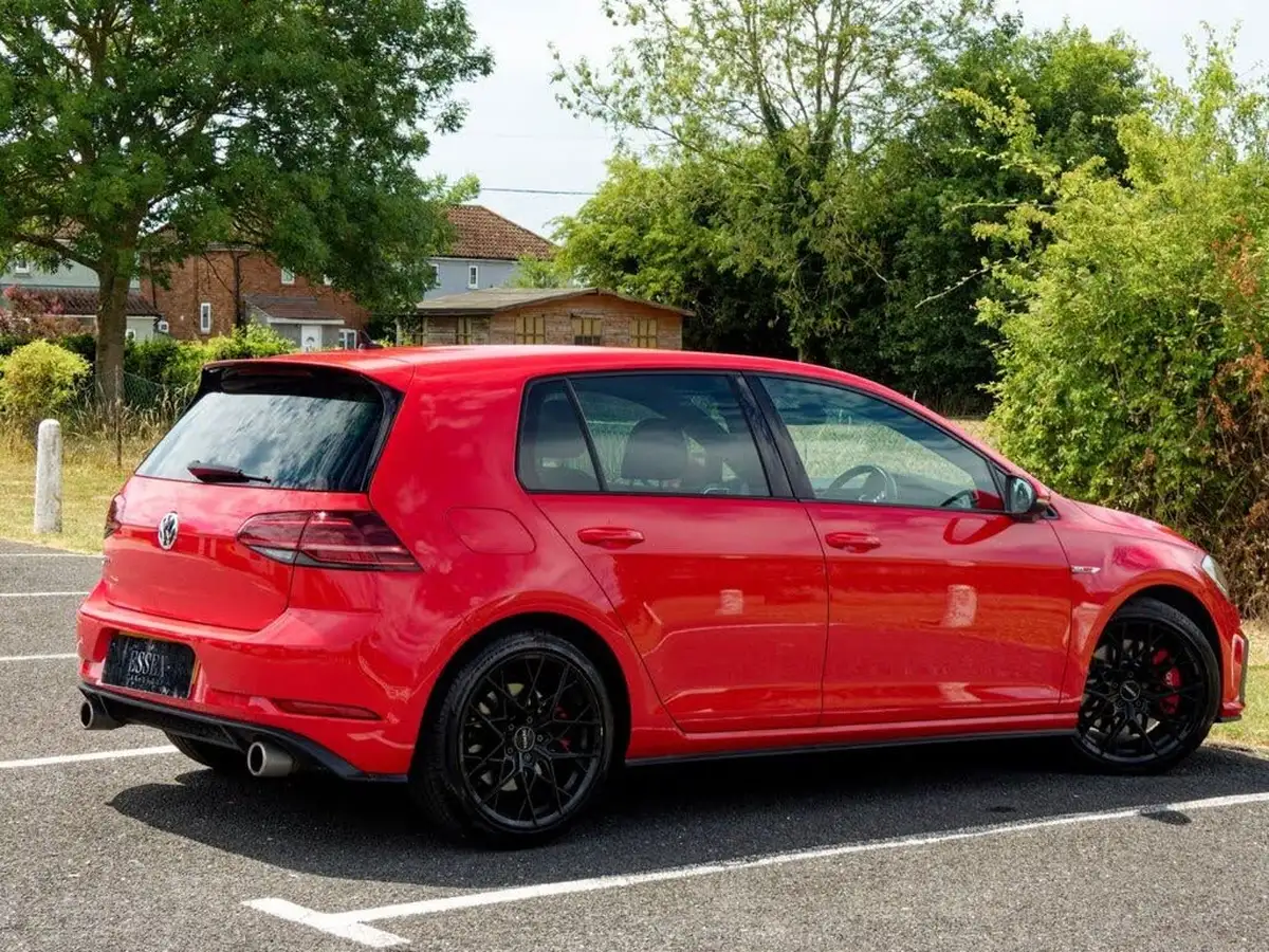 2019-volkswagen-golf-20-tsi-gti-performance-5d-dsg-big-7