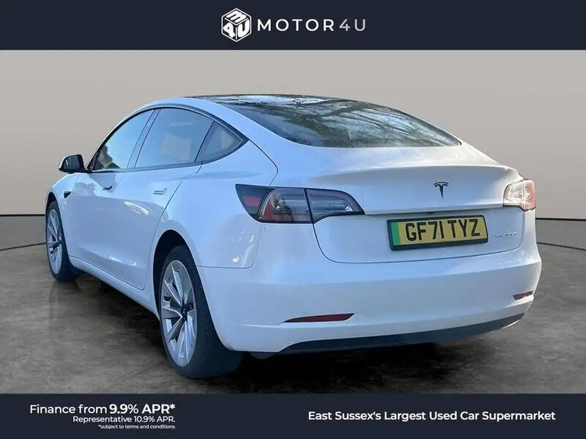 2021-tesla-model-3-e-long-range-awd-big-6