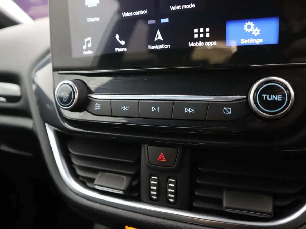 2018-ford-fiesta-10t-st-line-x-140ps-3d-big-28