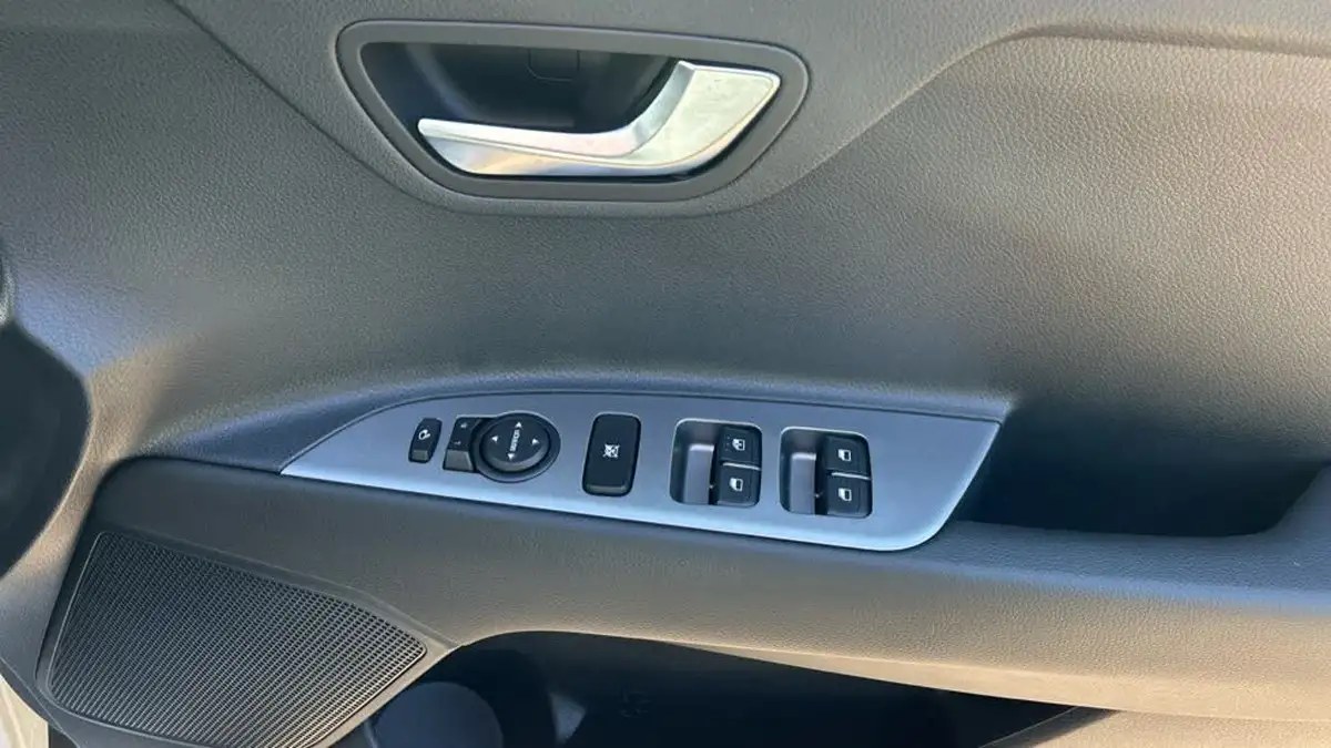 2024-kia-stonic-10-t-gdi-gt-line-s-98bhp-dct-big-19