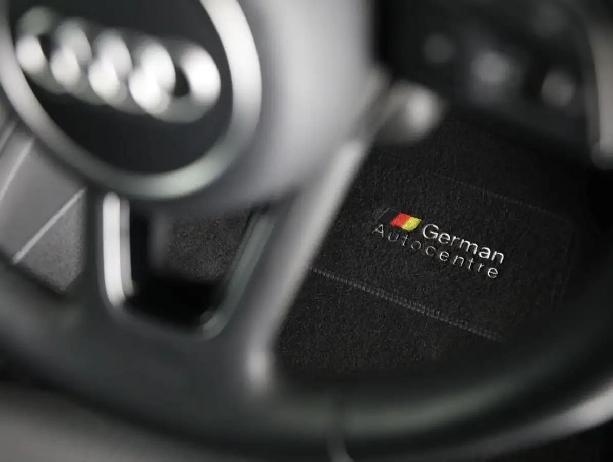 2023-audi-a1-big-39