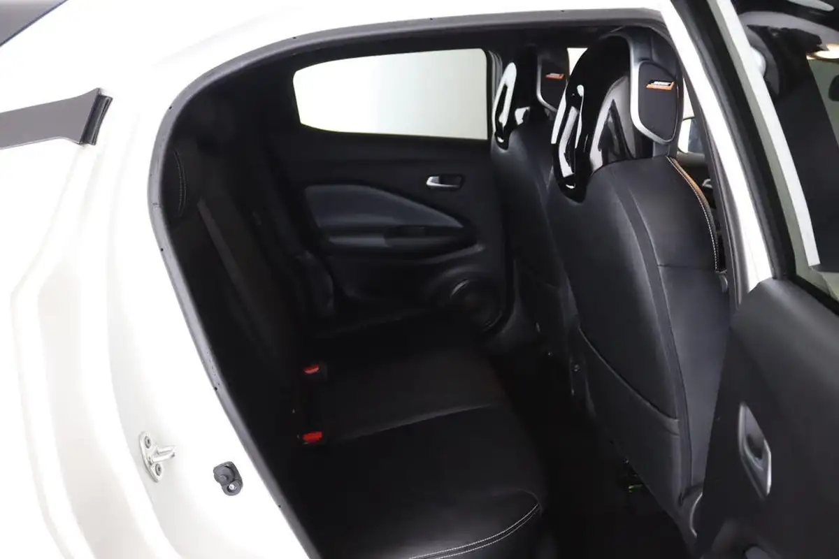 2021-nissan-juke-10-dig-t-tekna-117ps-dct-big-13