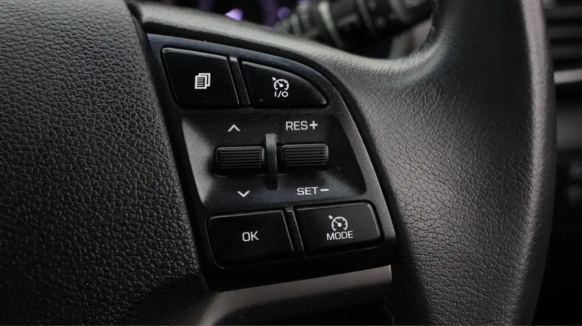 2019-hyundai-tucson-16-t-gdi-premium-big-23