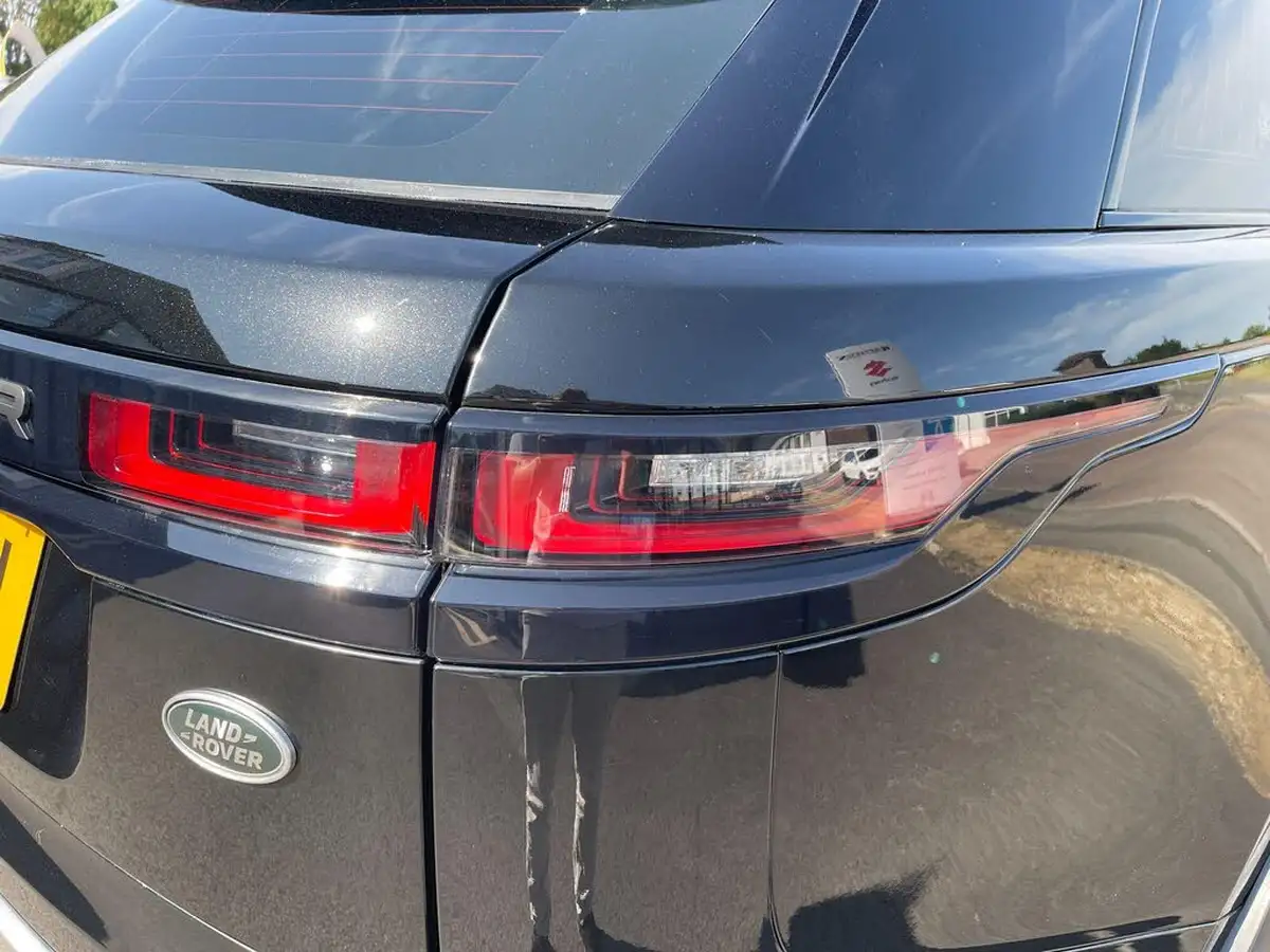 2019-land-rover-range-rover-velar-20-d180-r-dynamic-hse-big-64