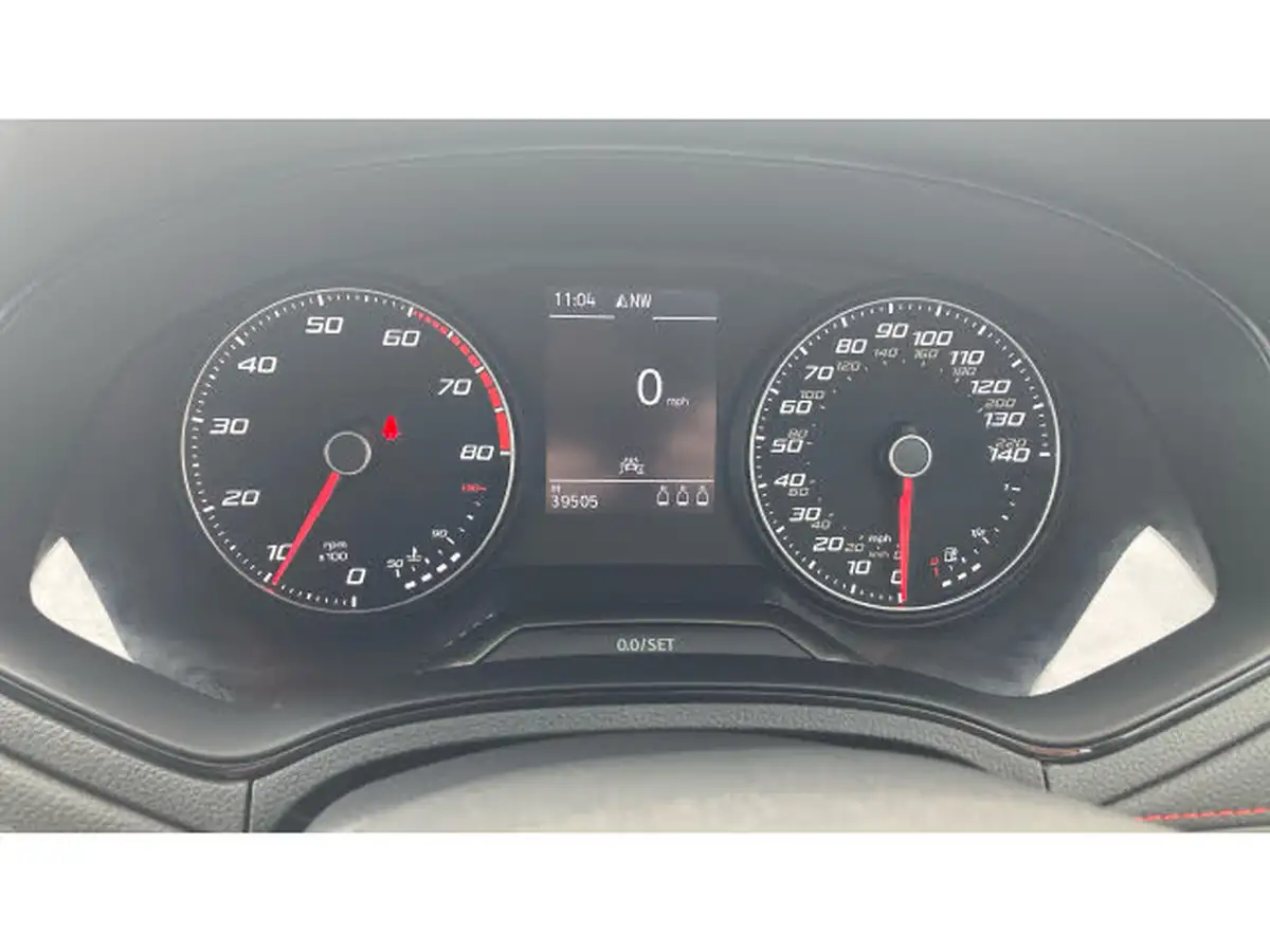 2021-seat-arona-10-tsi-fr-red-edition-big-17