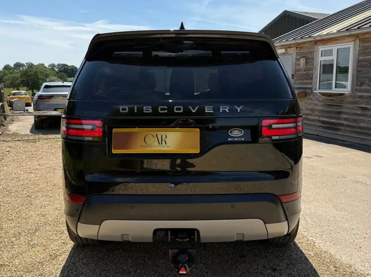 2019-land-rover-discovery-30-sd6-commercial-hse-big-7