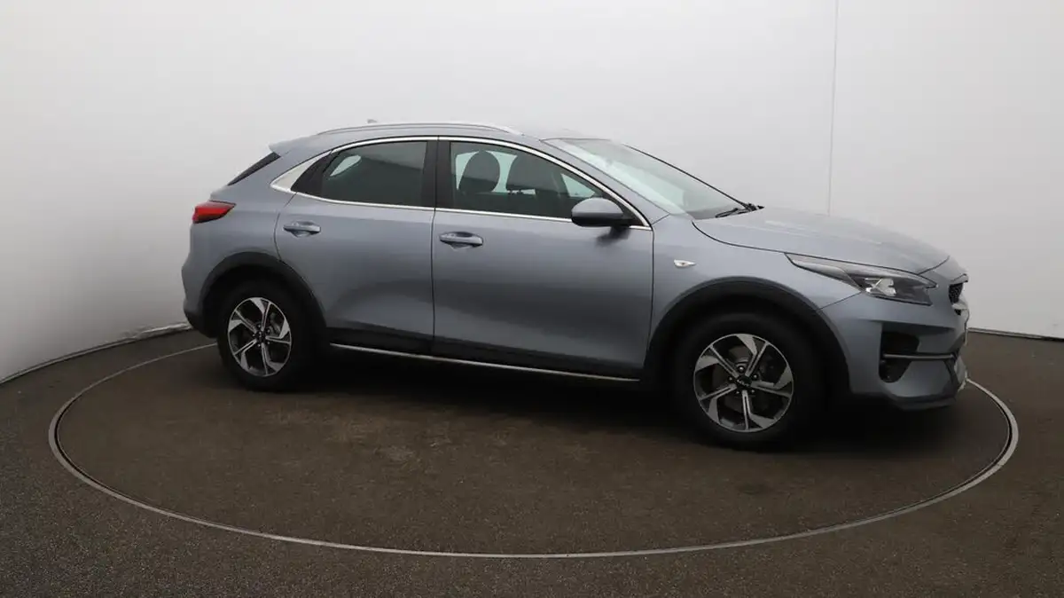 2022-kia-xceed-10-t-gdi-2-big-46