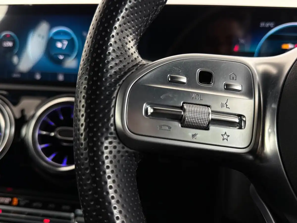 2021-mercedes-benz-a-class-13-a180-amg-line-executive-edition-hatchback-5d-7g-dct-big-23