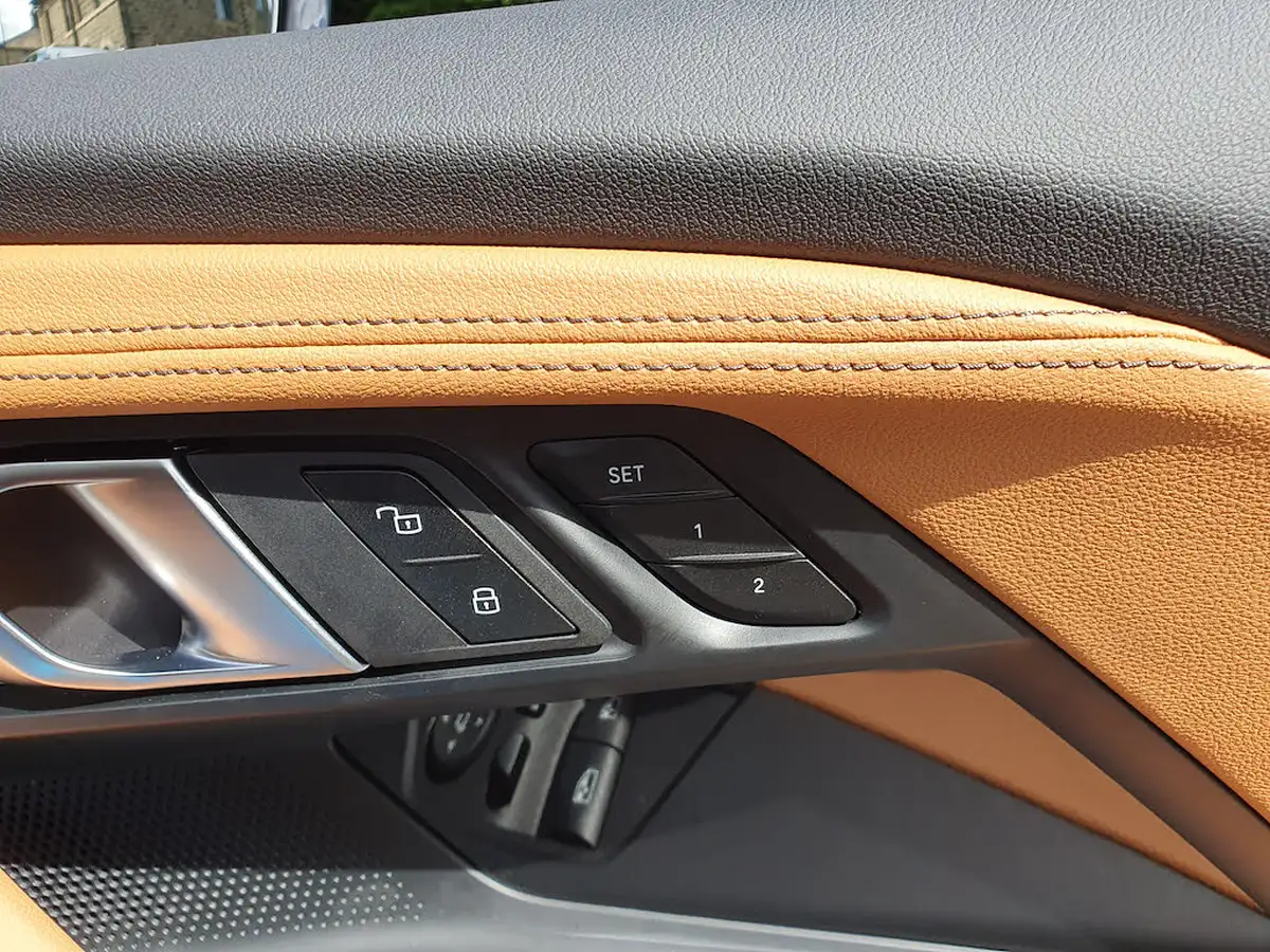 2024-bmw-2-series-30-m240i-big-21