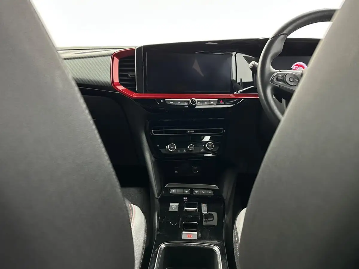 2023-vauxhall-mokka-12-gs-130ps-auto-big-17